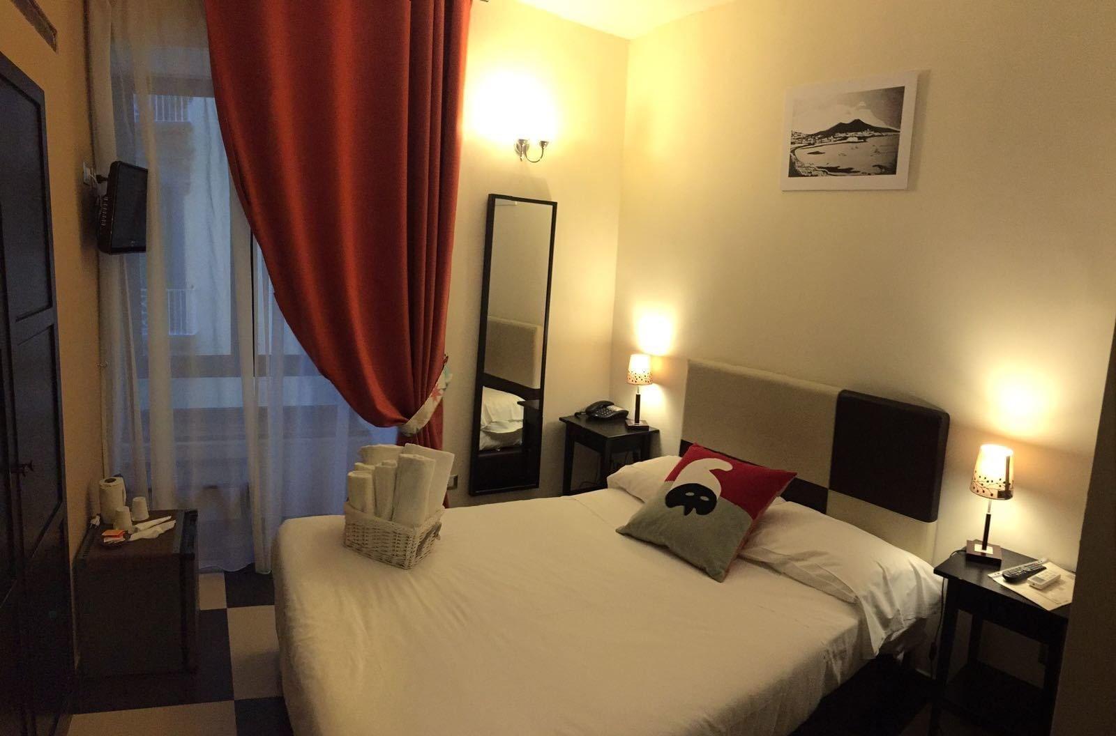 Hotel Plebiscito Aparthotel Naples Luaran gambar